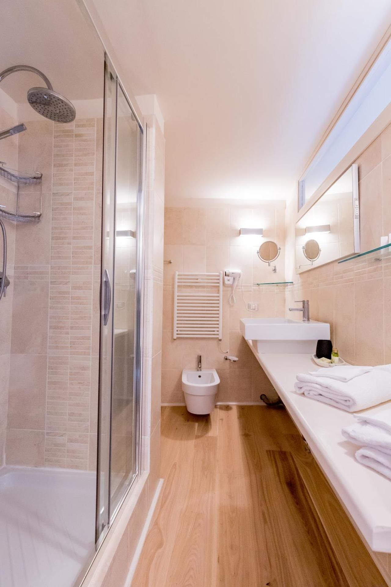 La Torre Rooms