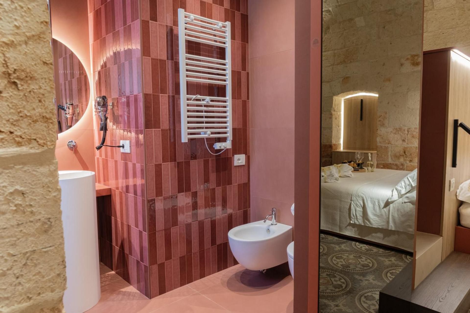 Harmonies BnB King Room 2