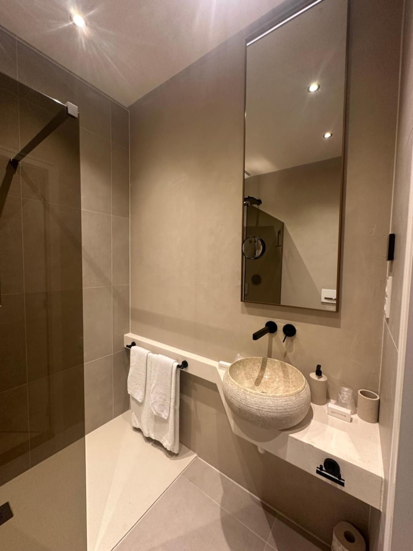 Apartment 1A5