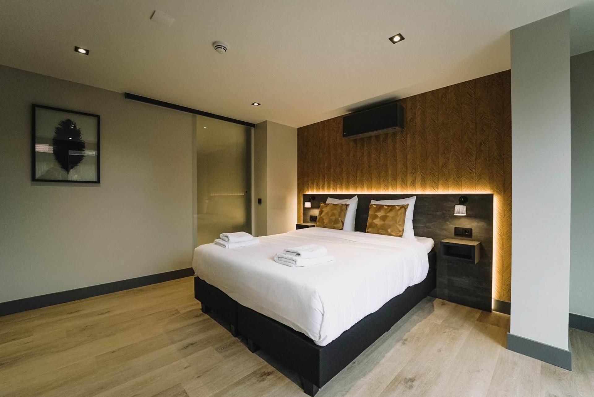 Deluxe Double Room with Terrace