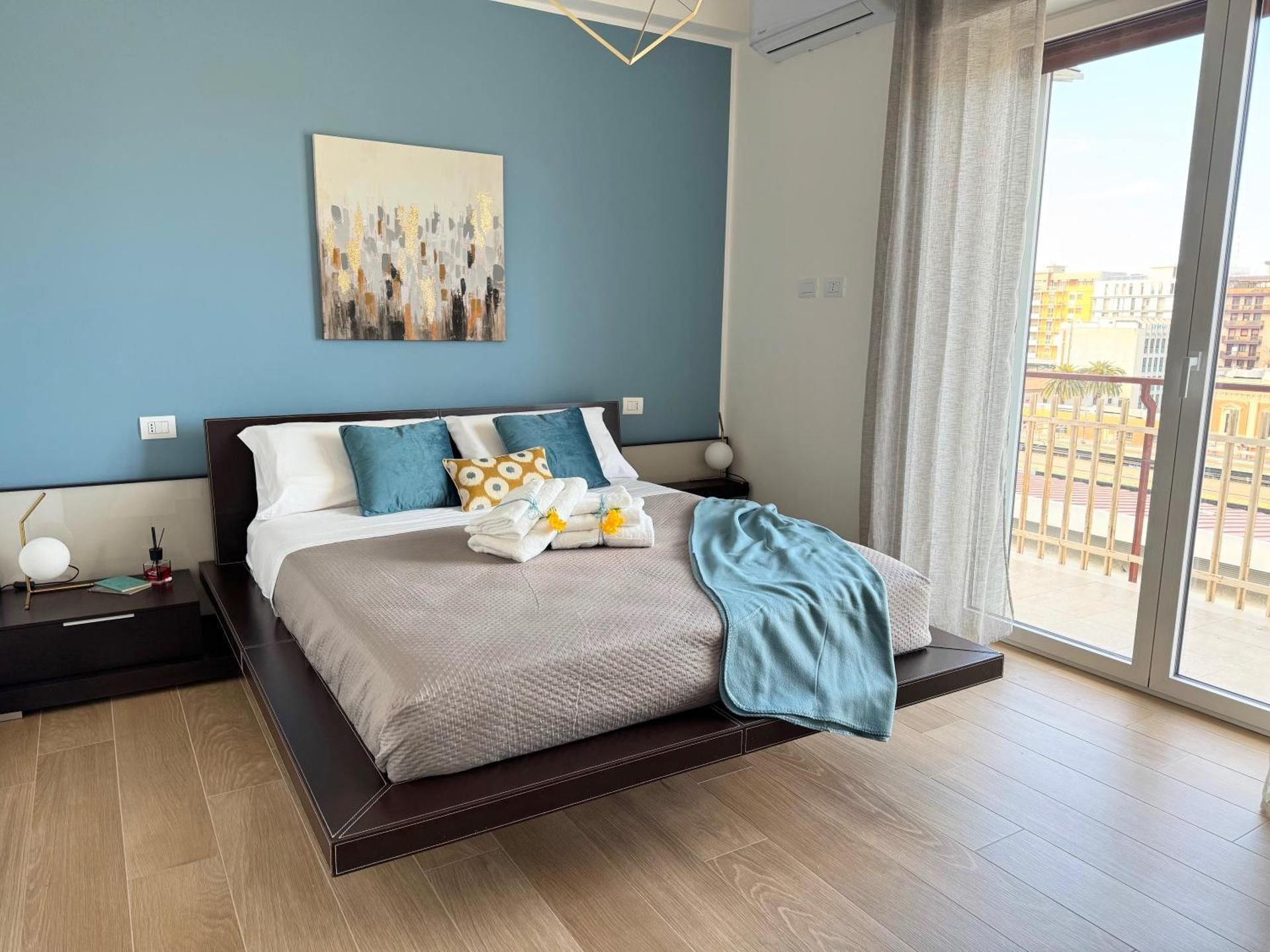 Deluxe One-Bedroom Apartment with City View