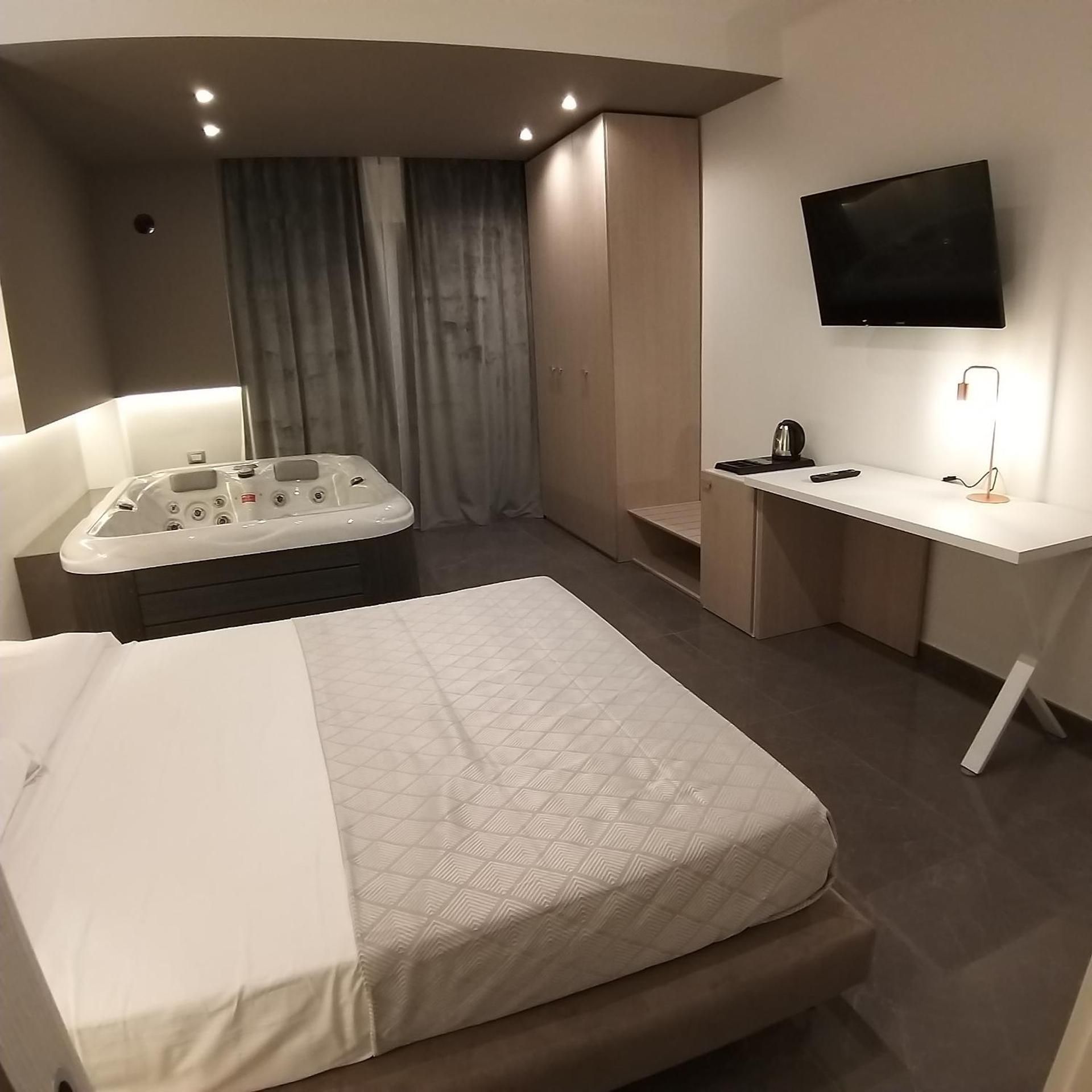 Suite with Private Pool