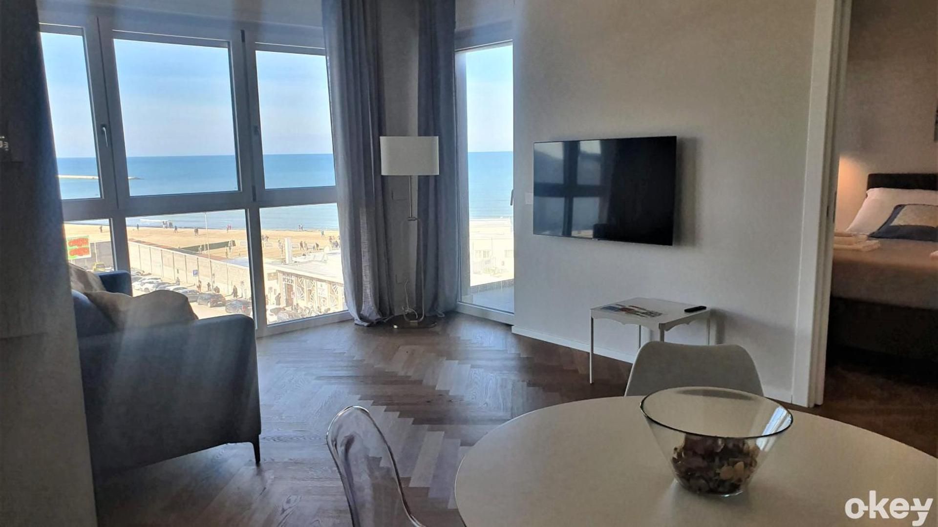 Seven Seas Luxury Apartments - Bari San Girolamo Apartment with Sea View 3