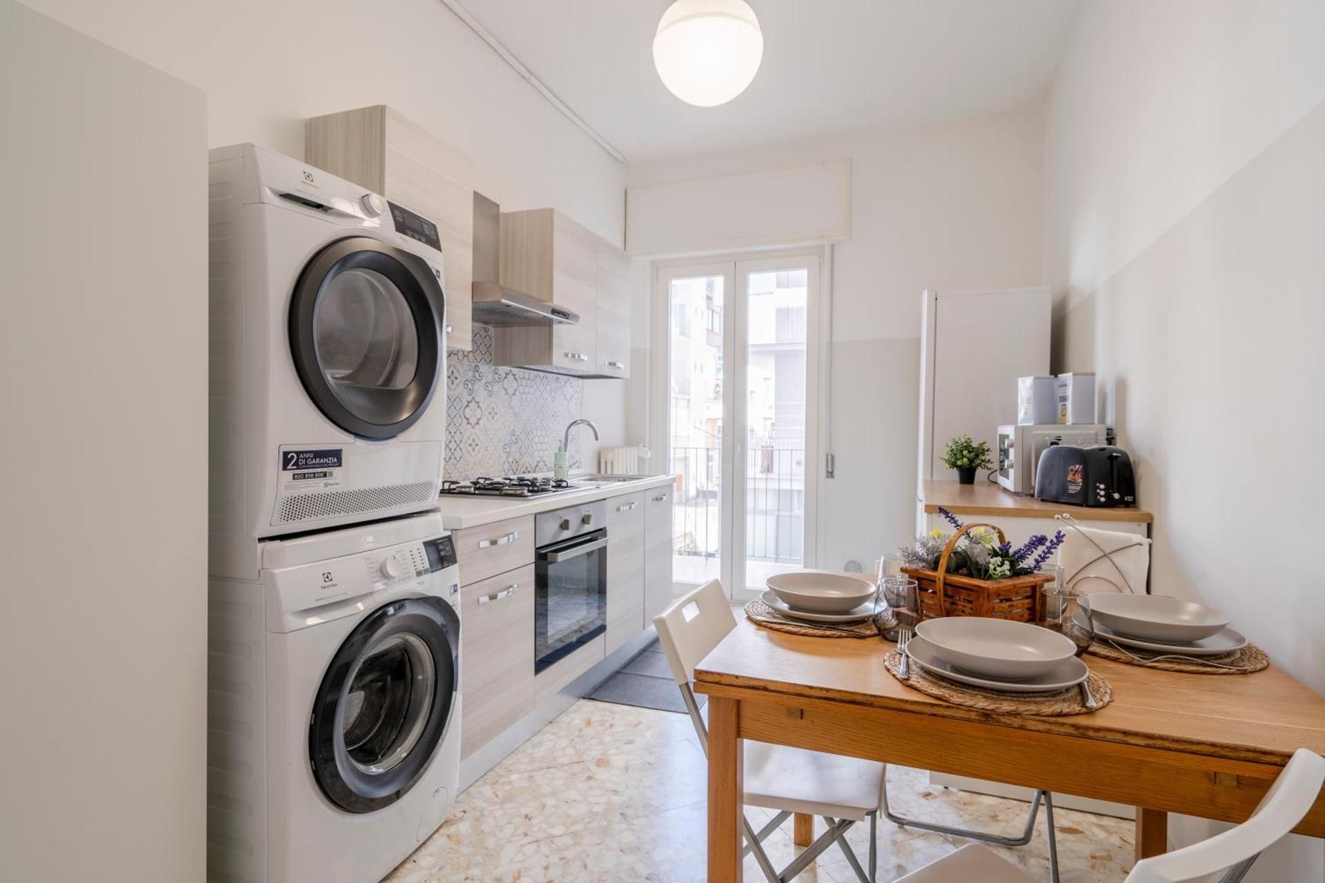 Economy Triple Room with Shared Bathroom
