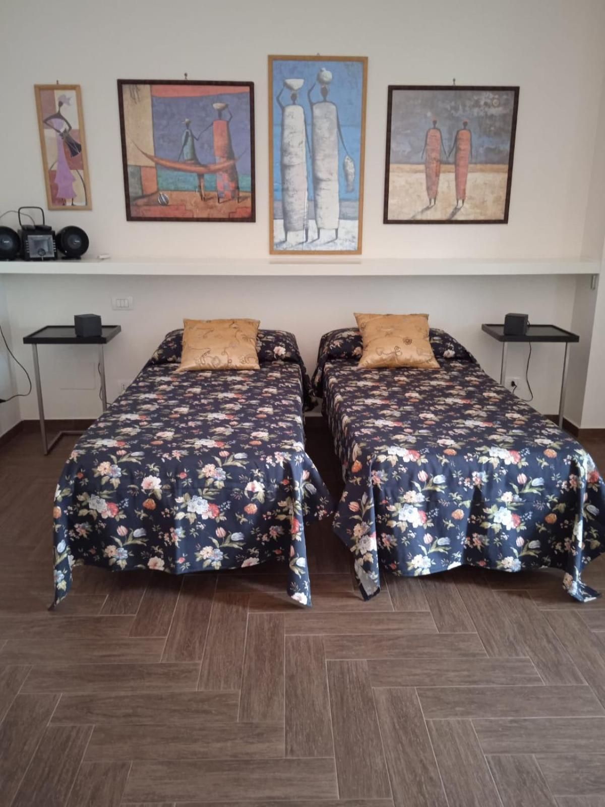 Double or Twin Room with Private Bathroom