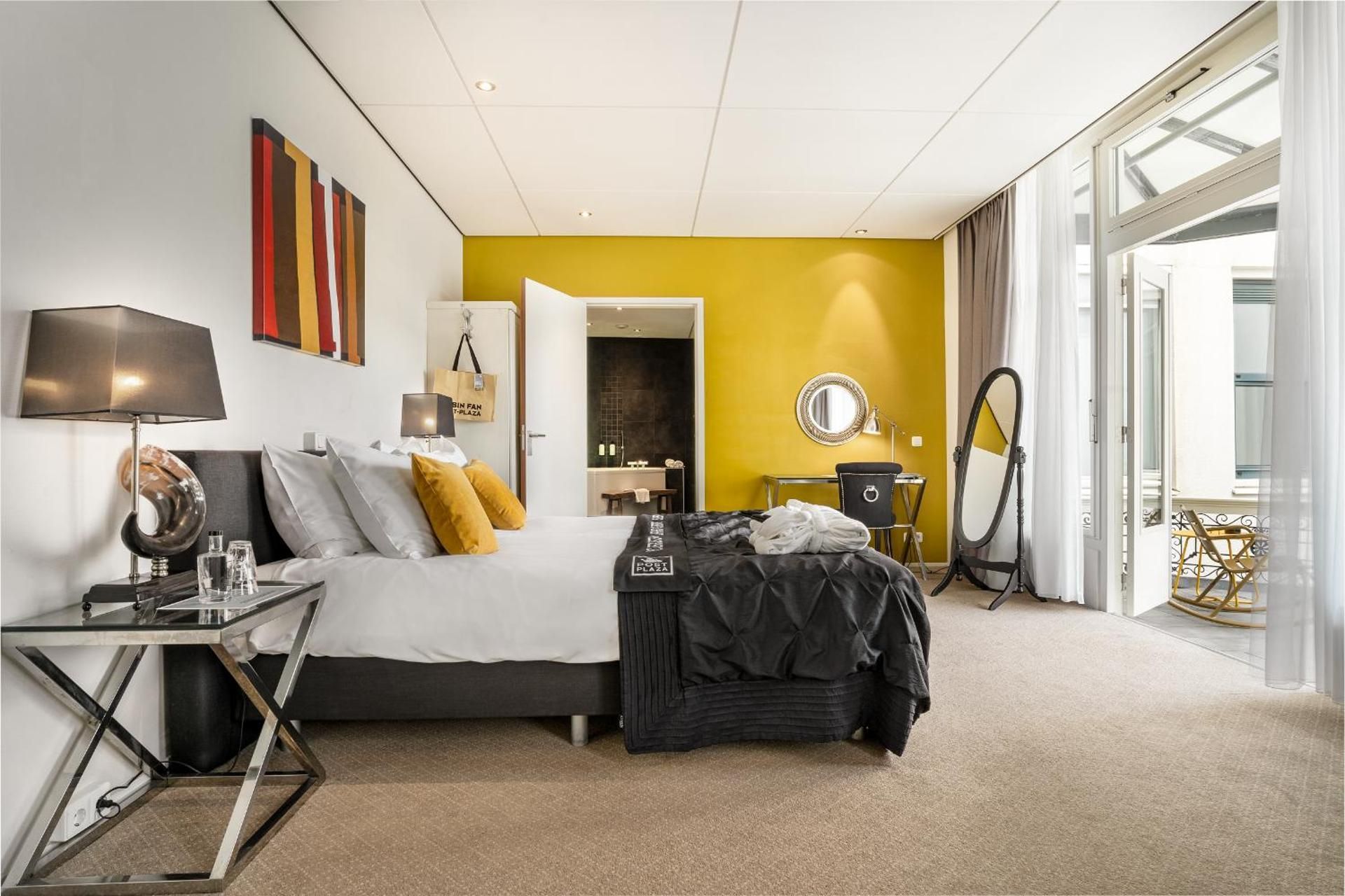 King Suite with Balcony