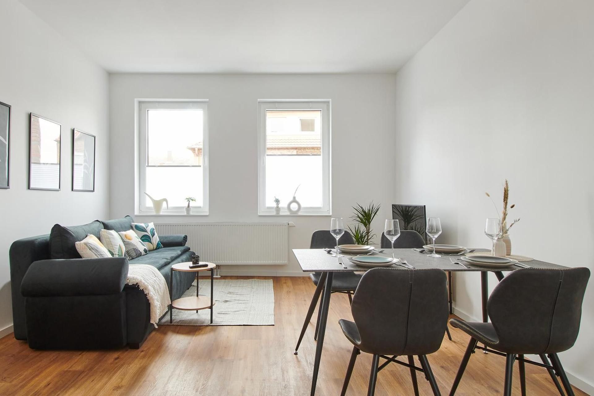 Studio Apartment with One Double Bed