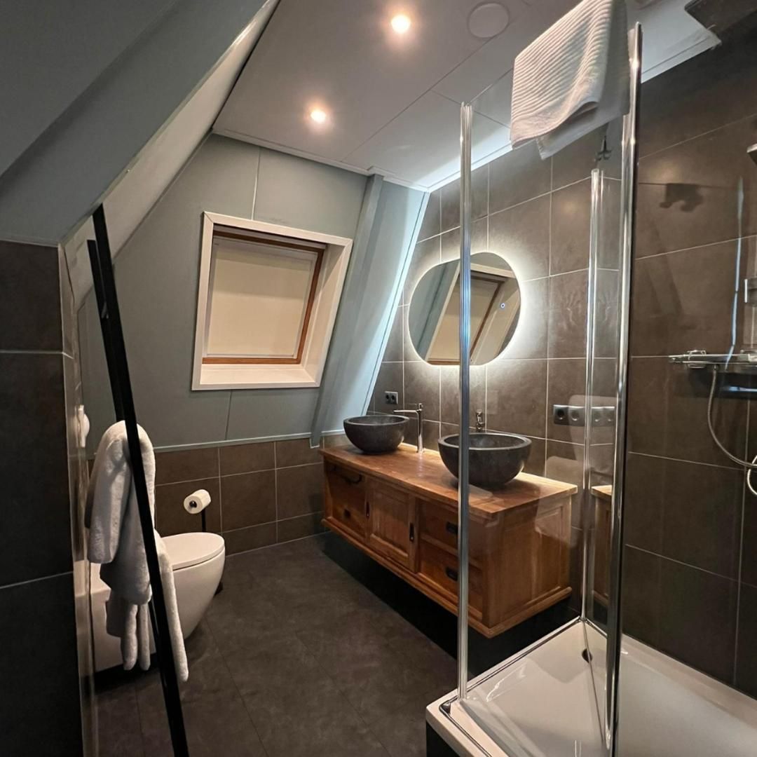 Superior Deluxe Double or Twin Room 