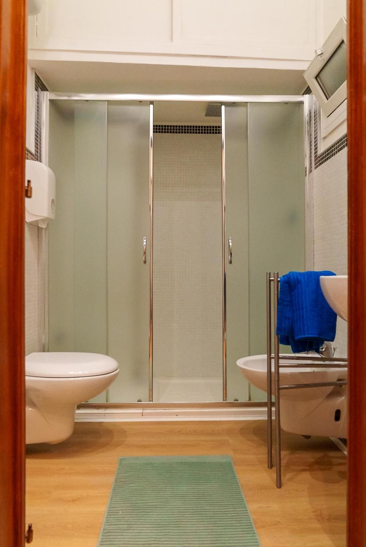Double Room with Private External Bathroom