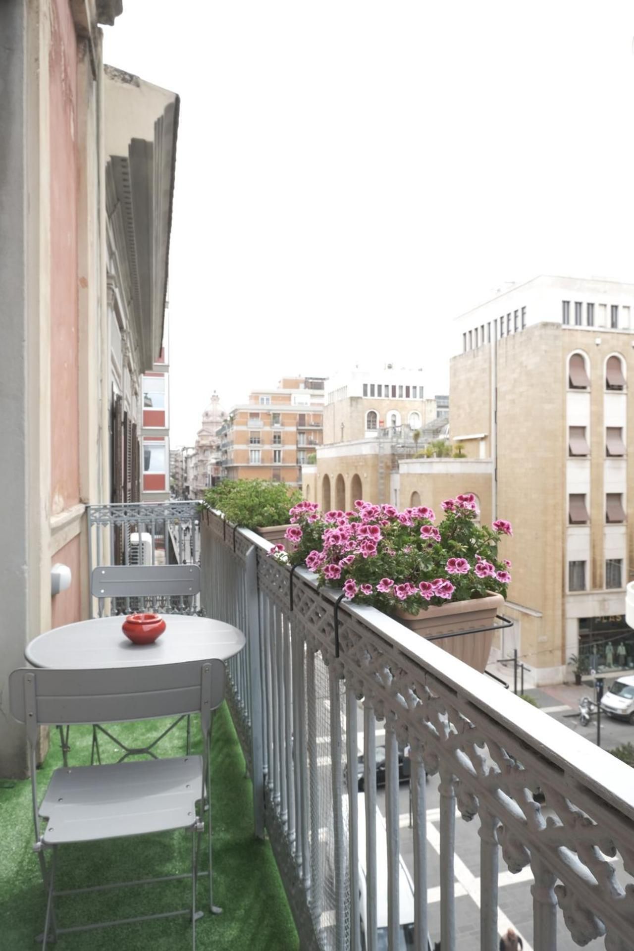 balcony/terrace