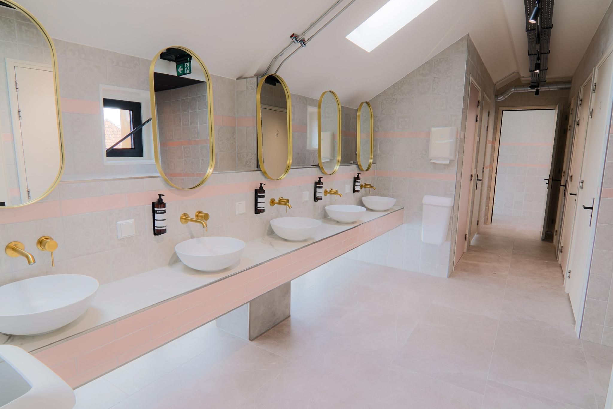 PJs Hostel Bunk Bed 3