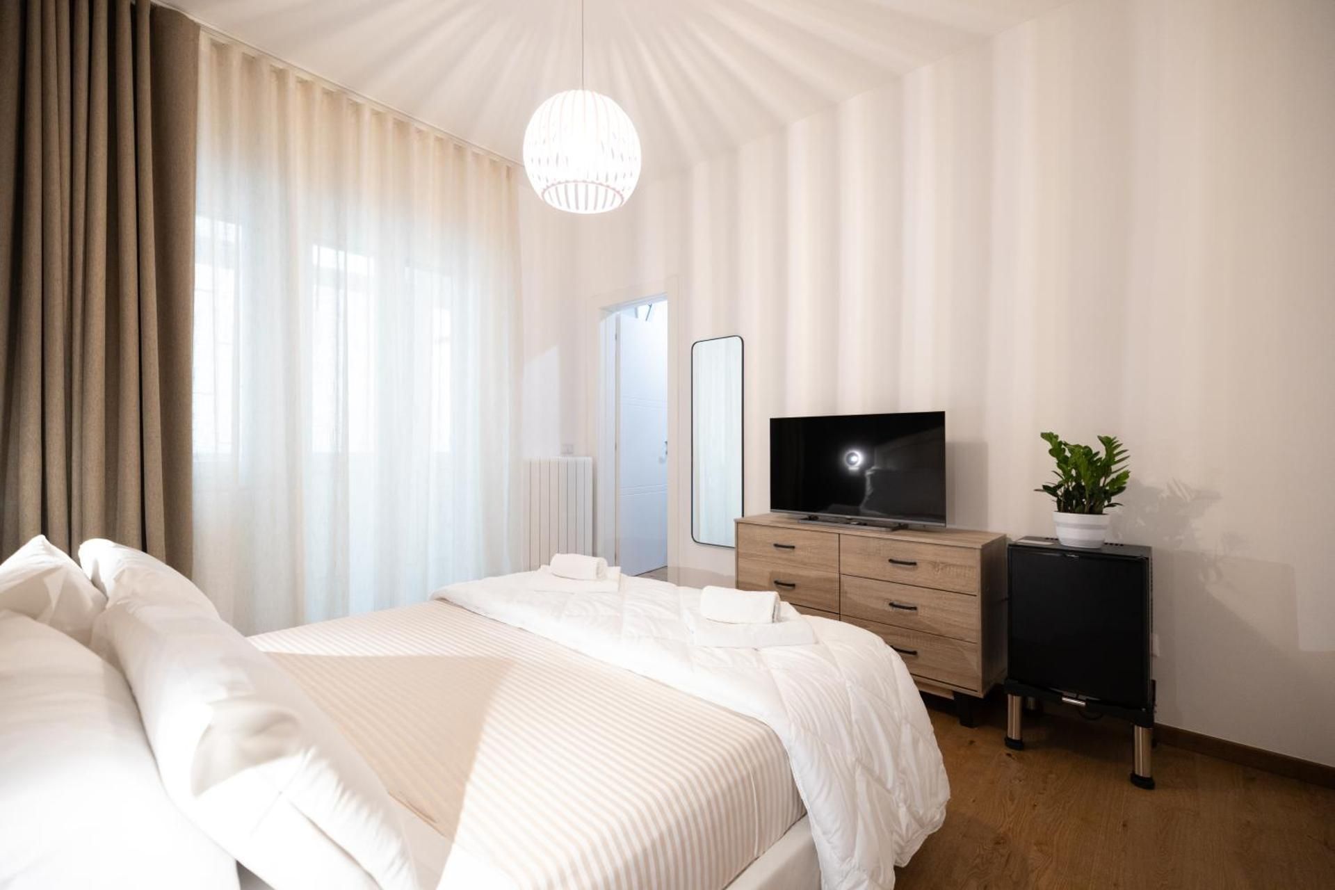 AI 2 G - Luxury Rooms