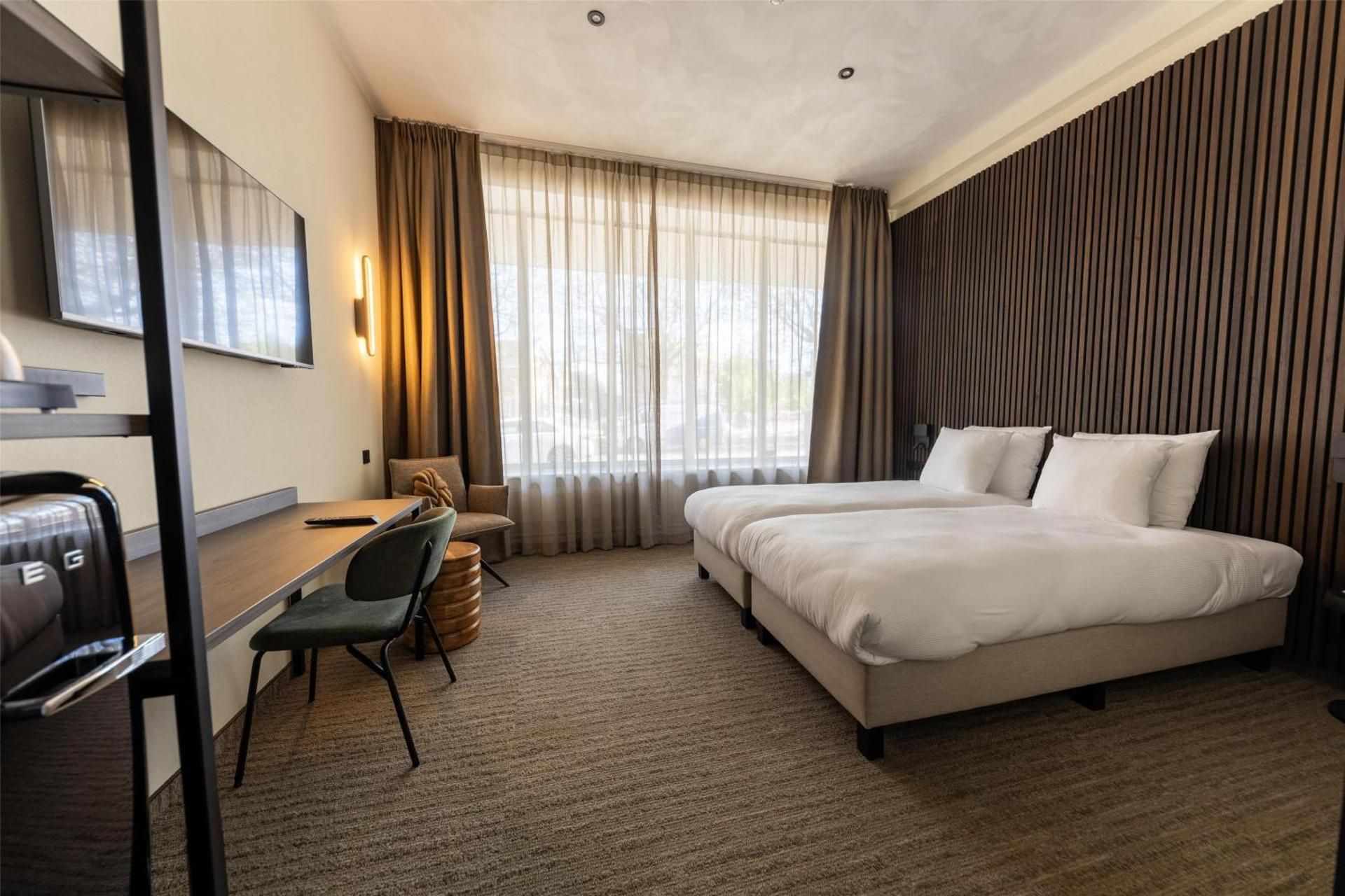 2 Single Beds, NonSmoking, Standard Room