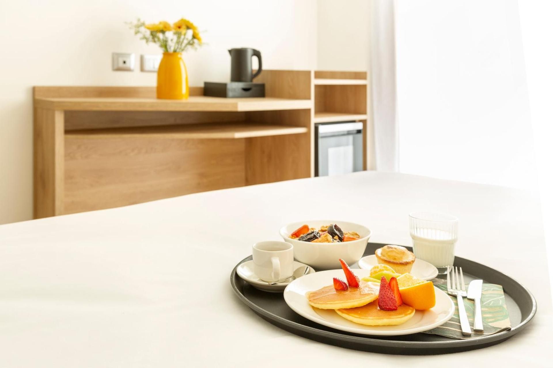 Victor Hotel Double or Twin Room with Shower 2