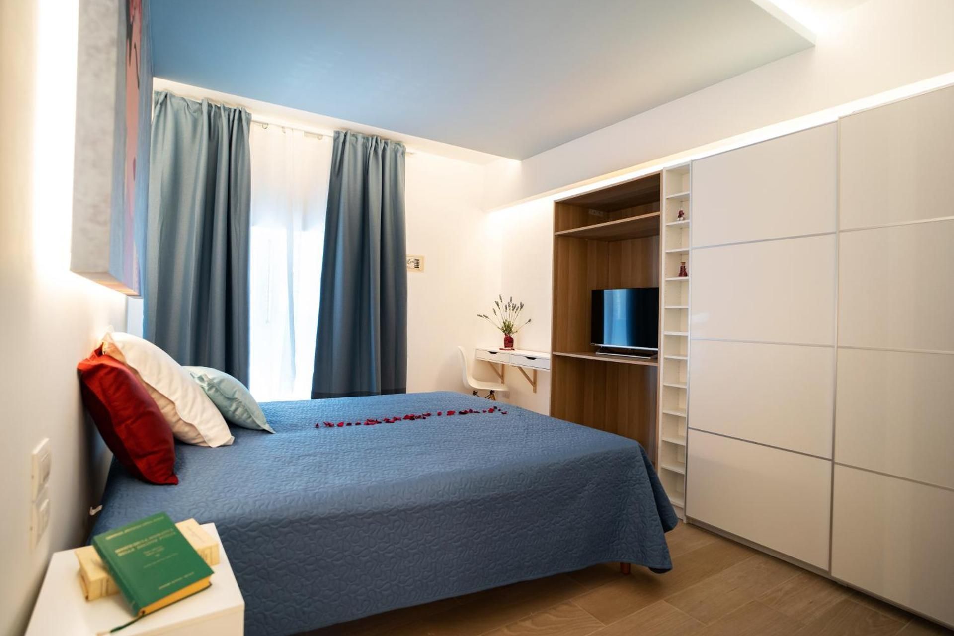 Double or Twin Room with Private Bathroom