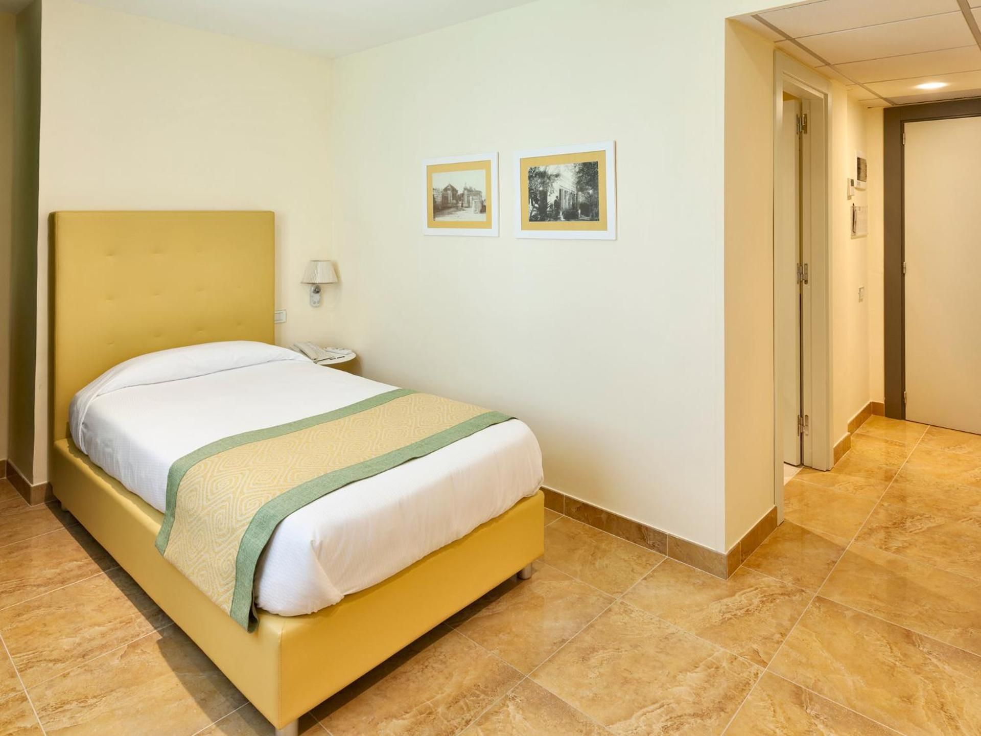 Single Room