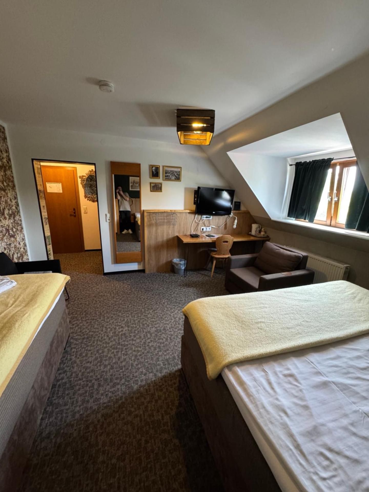 Classic Quadruple Room