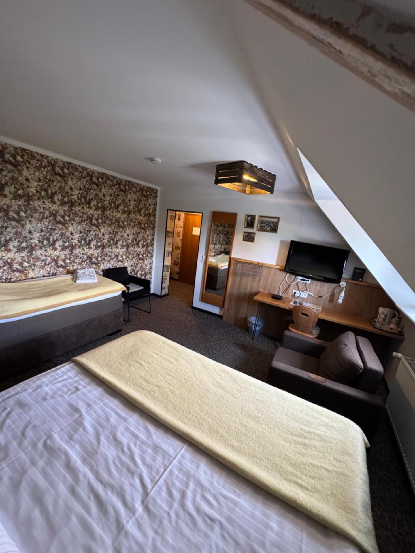 Classic Quadruple Room