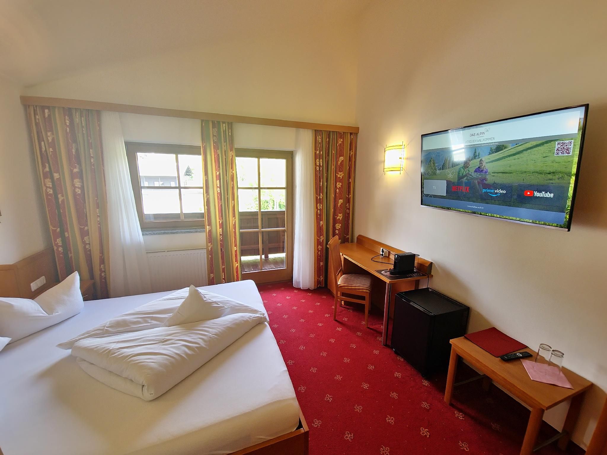 Classic Double Room
