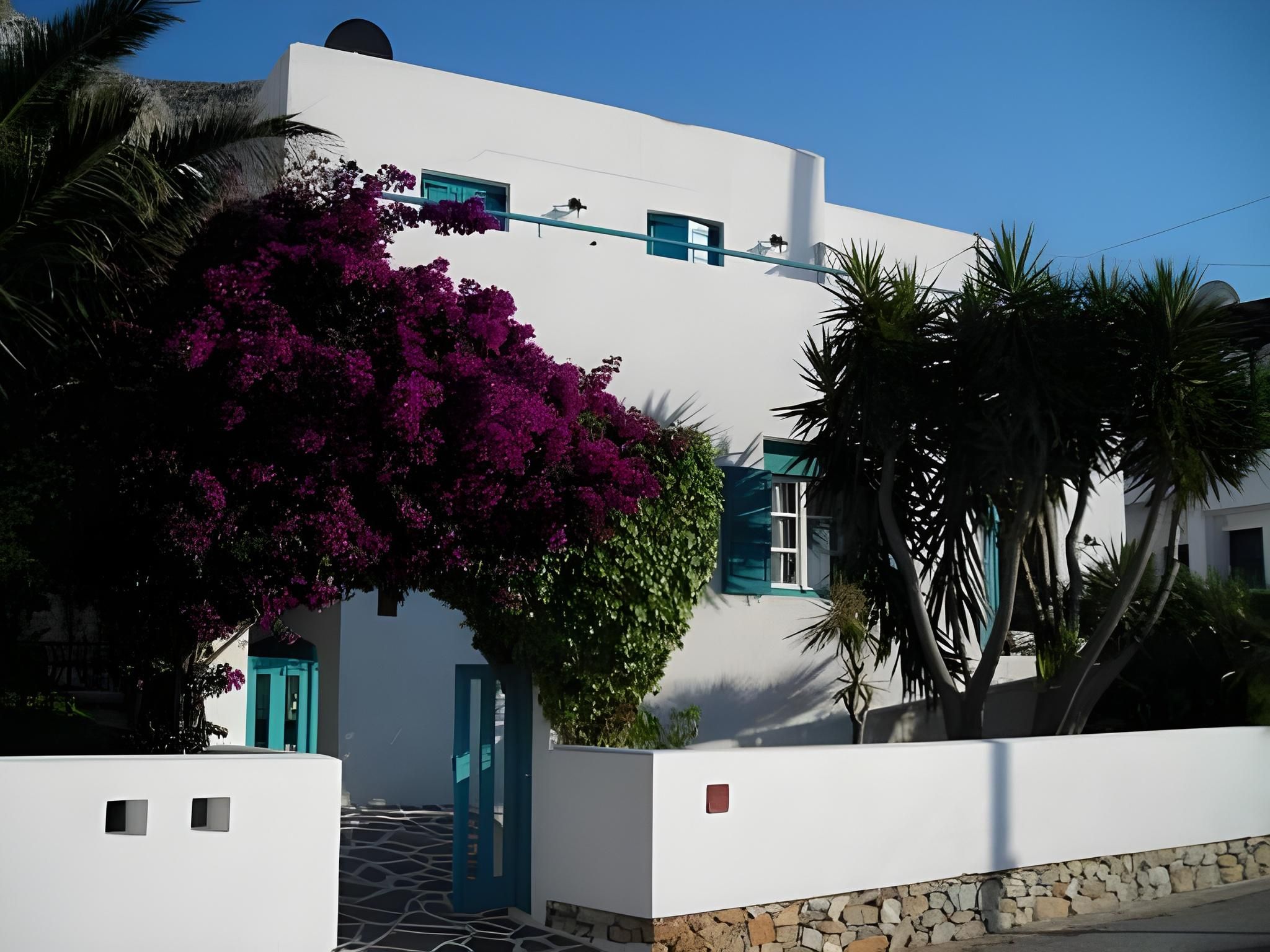 Gryspo's Hotel