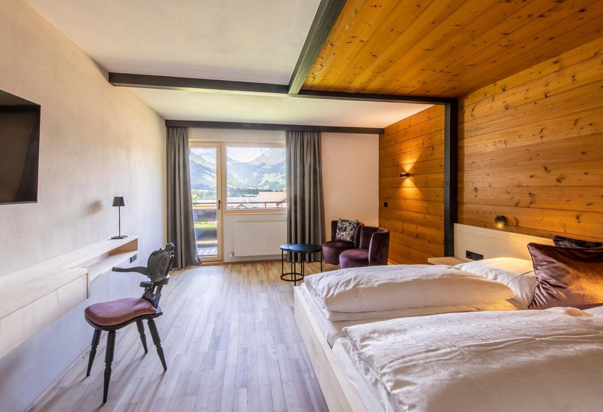 Suite with Balcony
