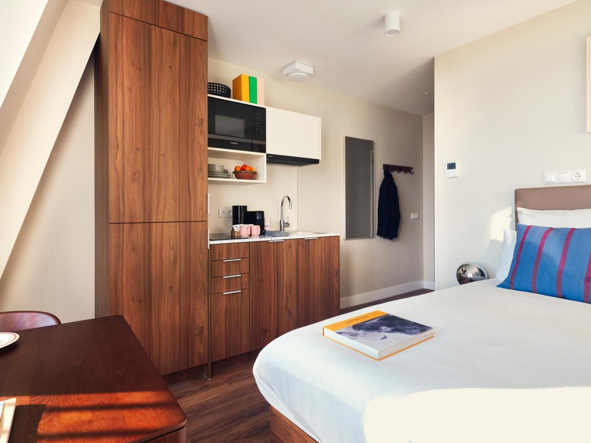 Medium Studio with Kitchen and Balcony