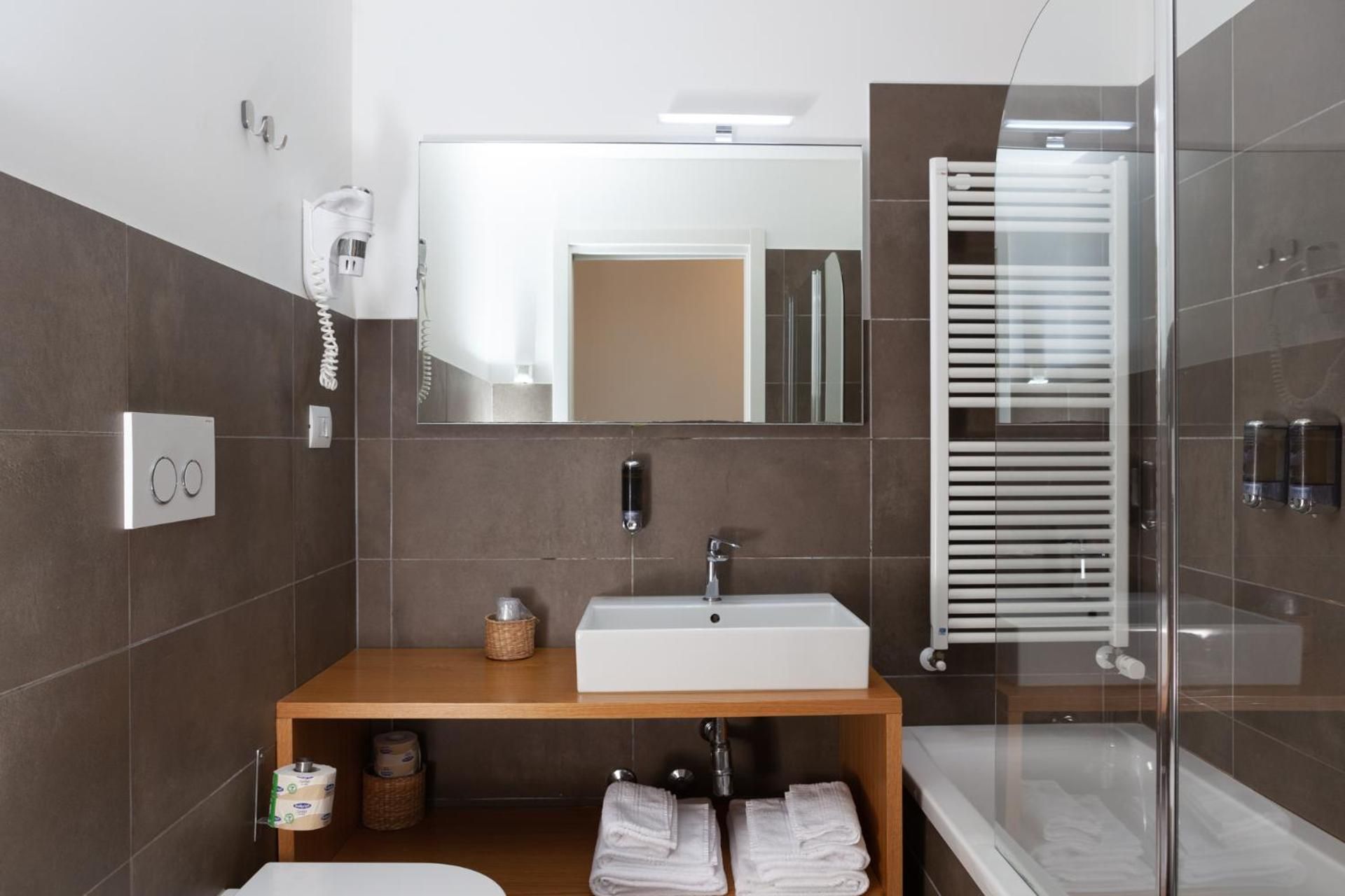 A3Passi Double or Twin Room 3