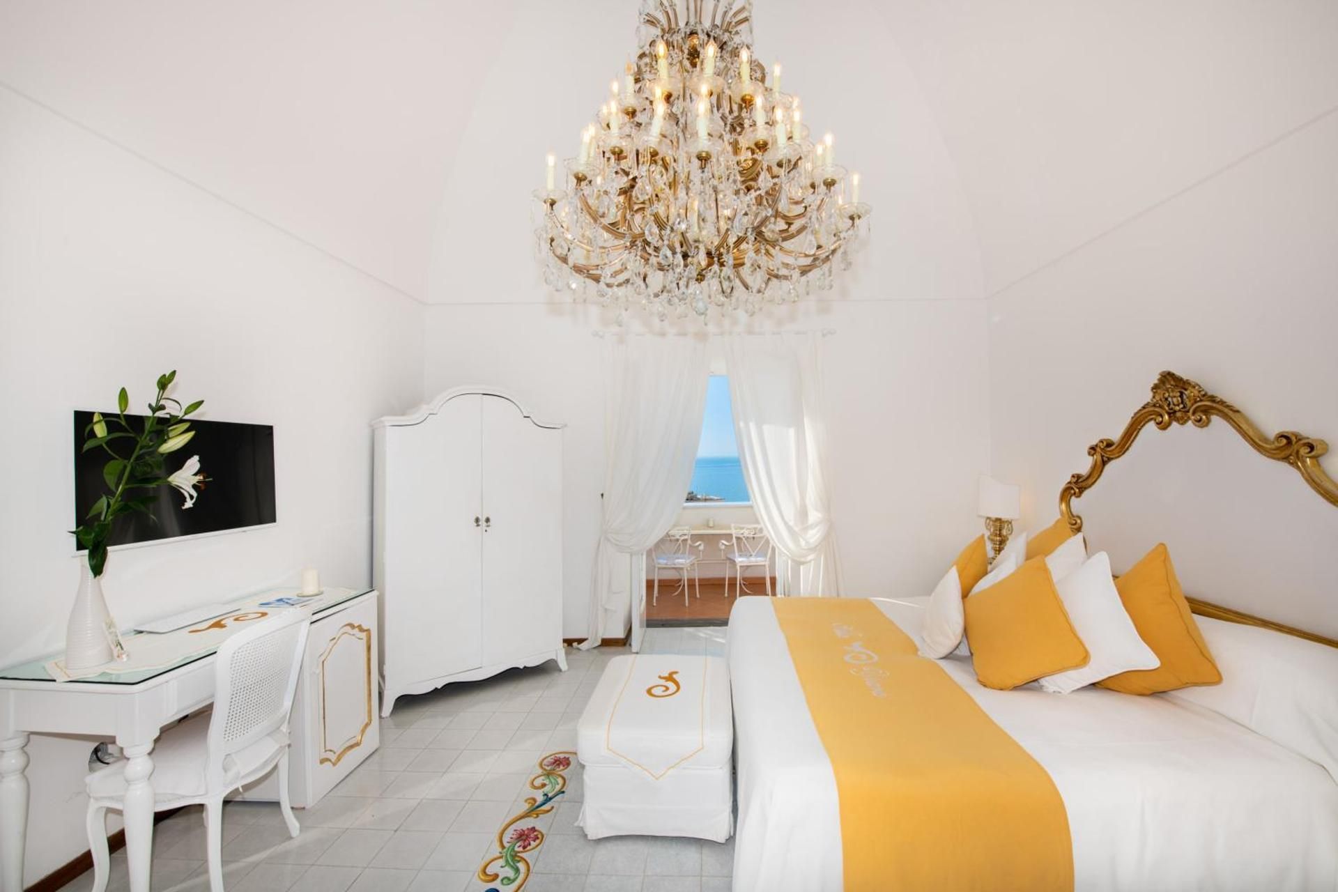 Deluxe Sea View