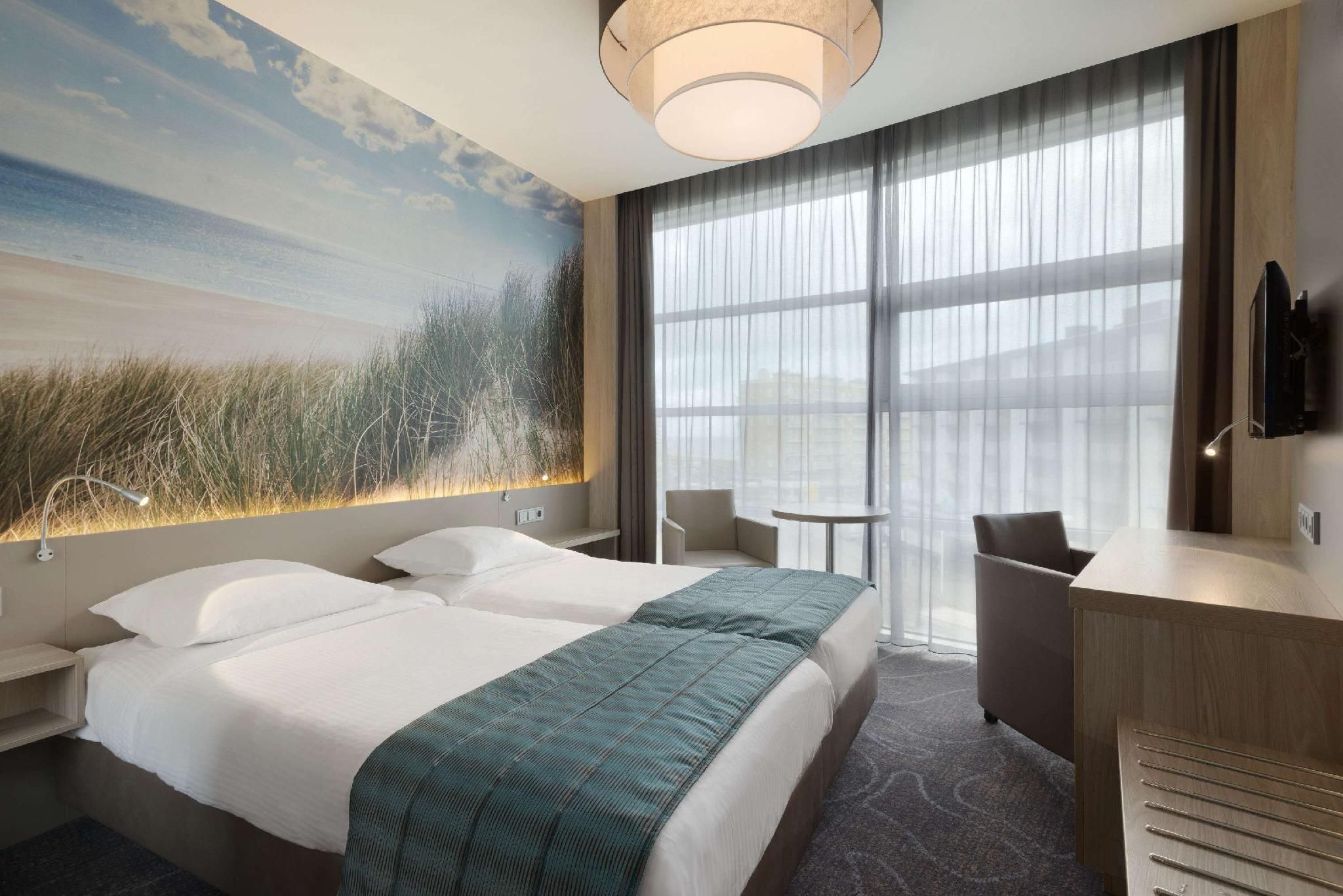 Ramada by Wyndham The Hague Scheveningen 2 Twin Beds Room