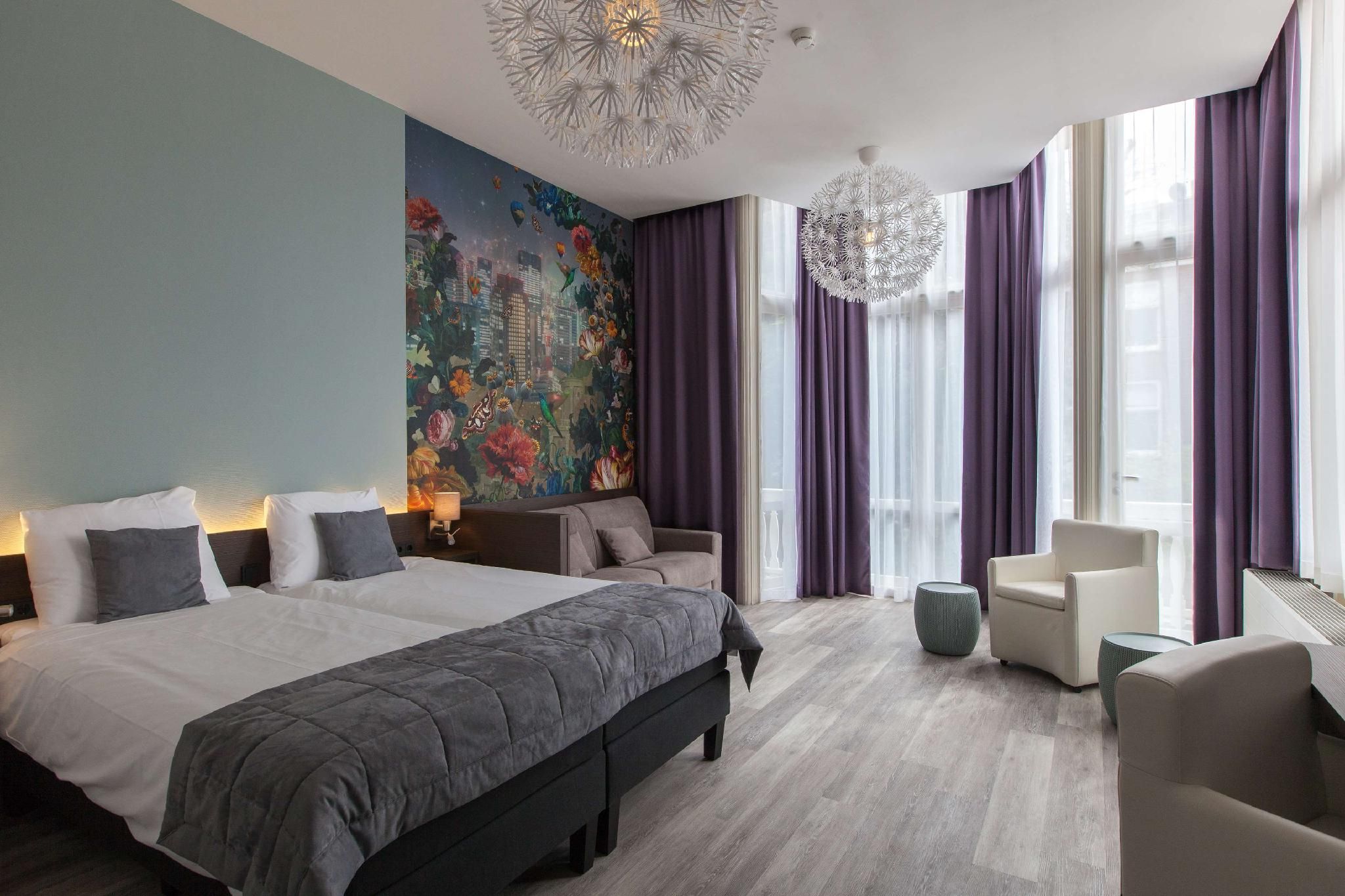 2 Single Beds, Nonsmoking, Family Room, Shower