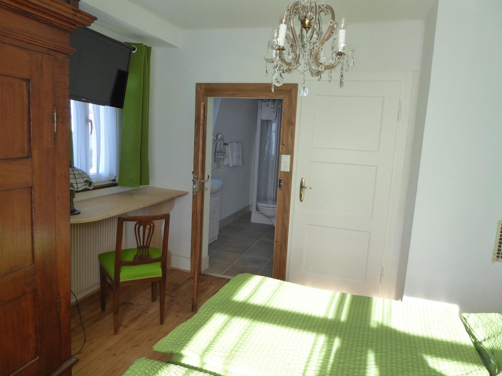 Double or Twin Room with Bathroom