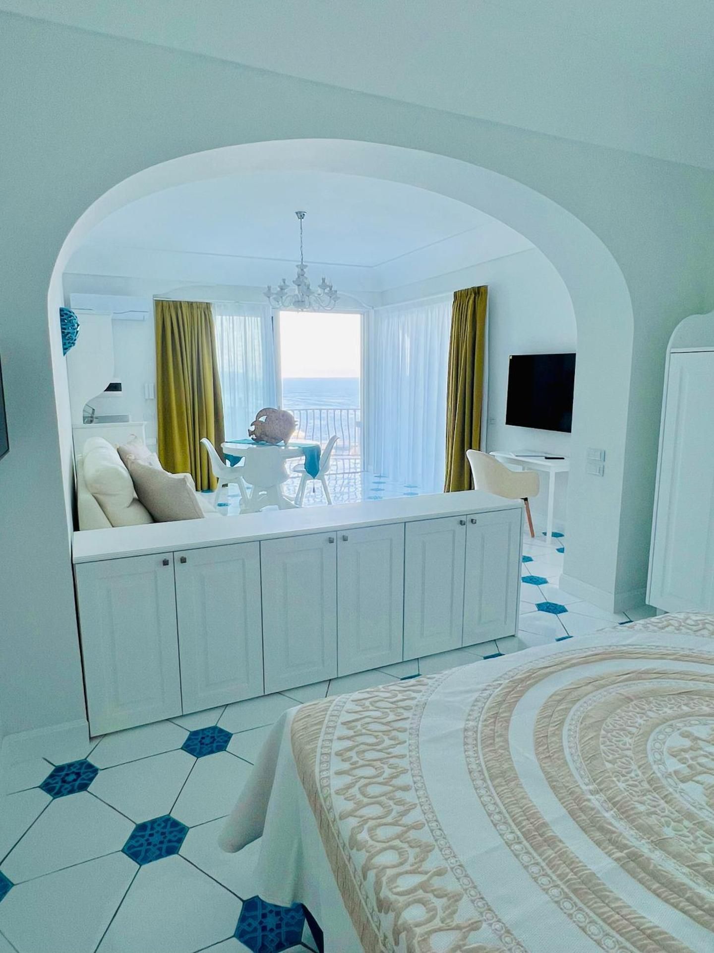 Superior Suite with Sea View