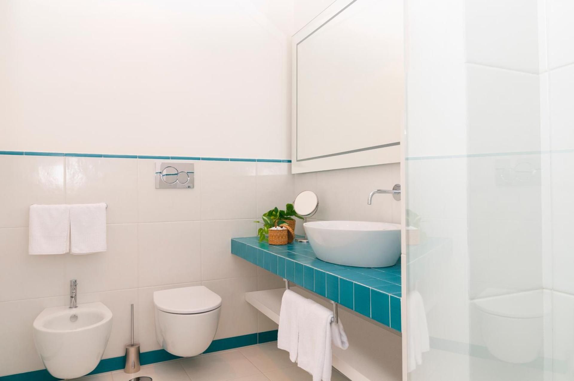 Casa Fioravante Double or Twin Room with Sea View 3