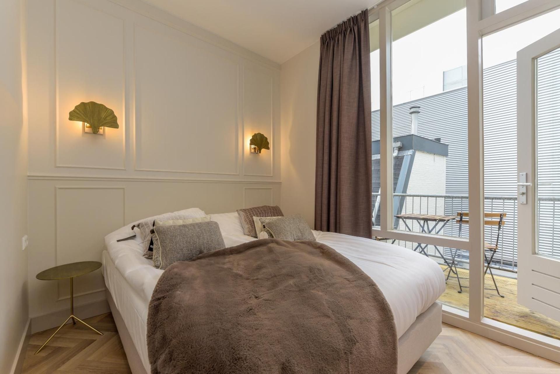 Twin Room with Balcony