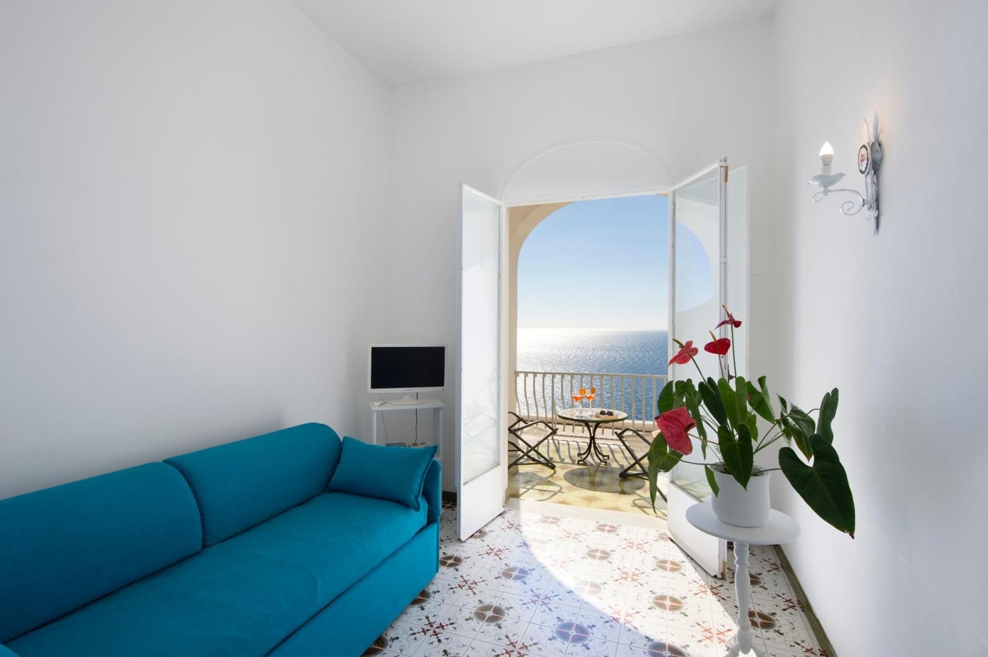 Large Double or Twin Room