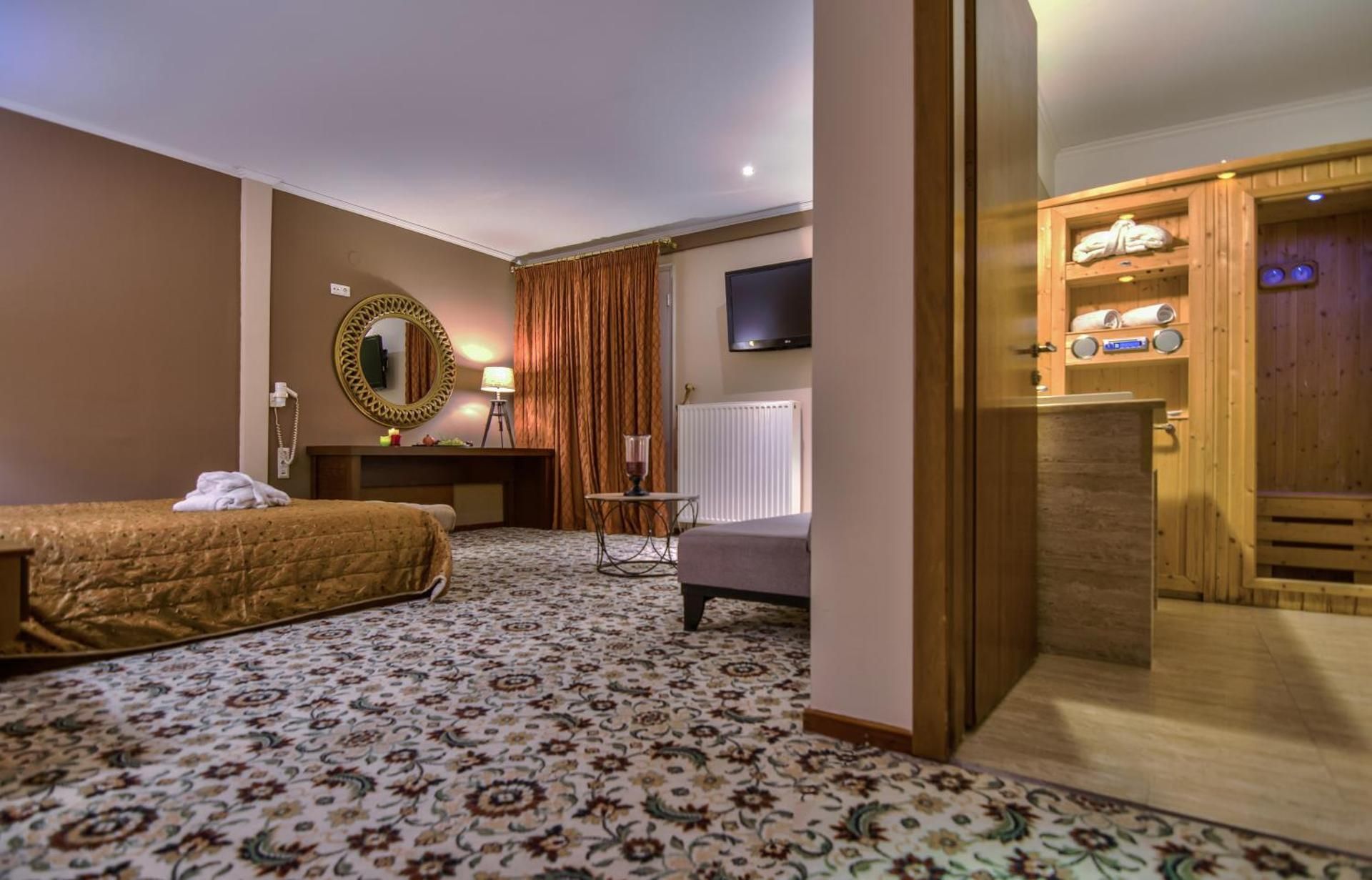Junior Suite with Sauna