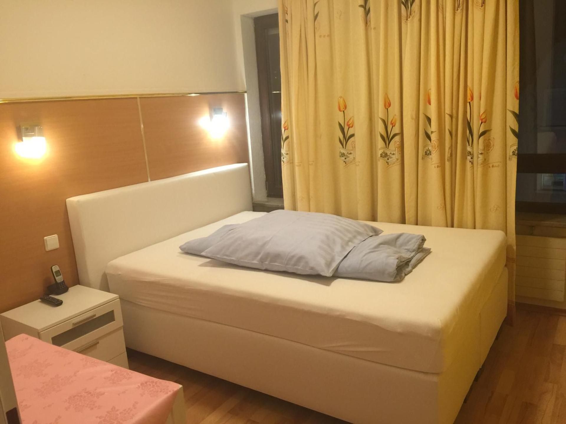 Budget Single Room