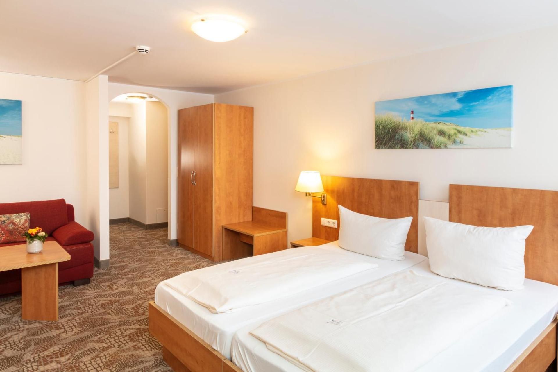 Double Room with Free Car Parking
