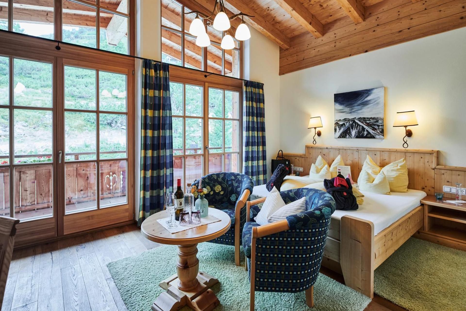 Double Room with Mountain View