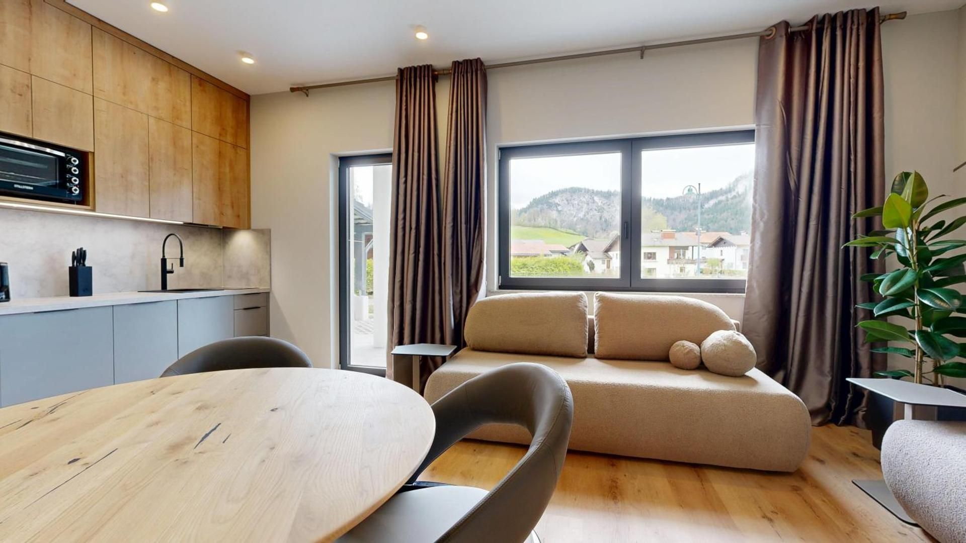 One-Bedroom Apartment