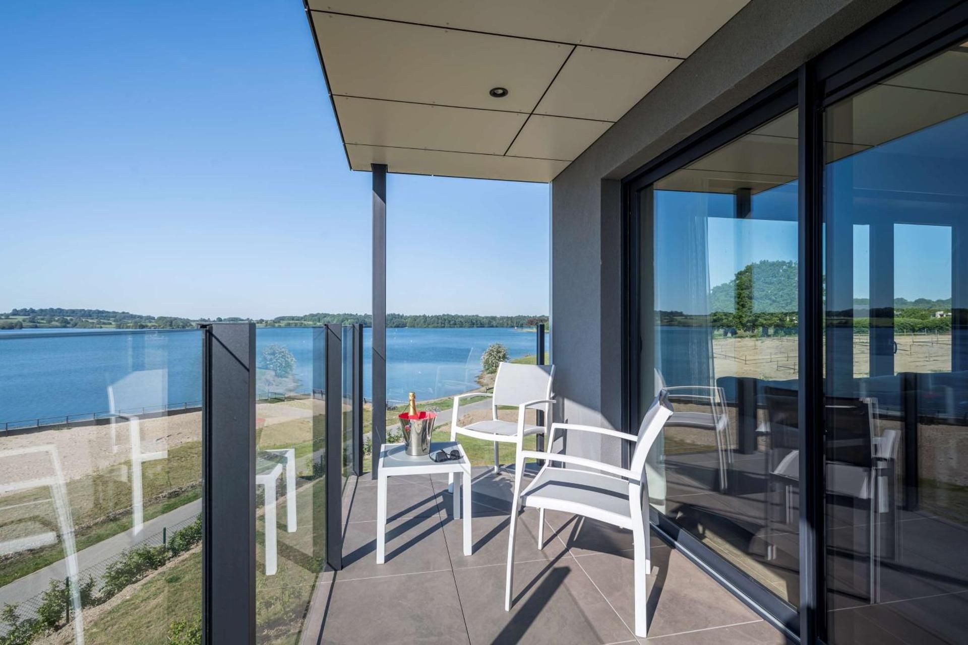 King Room with Lake View