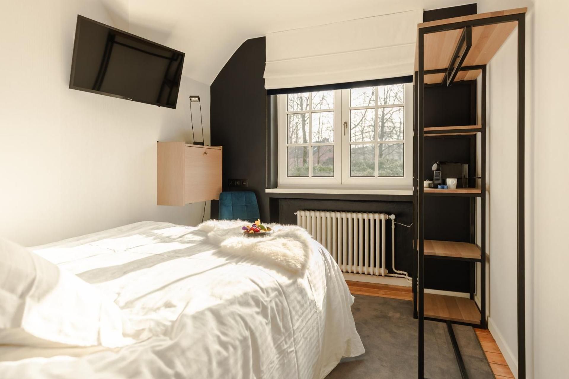 Single Room with Garden View