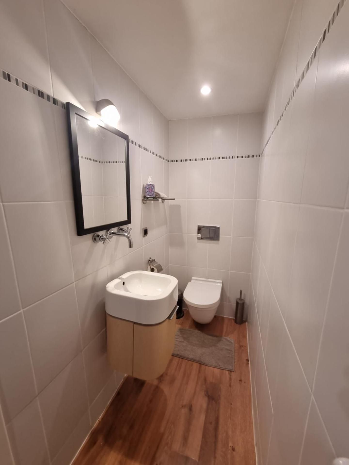 Deluxe Double Room with Shower