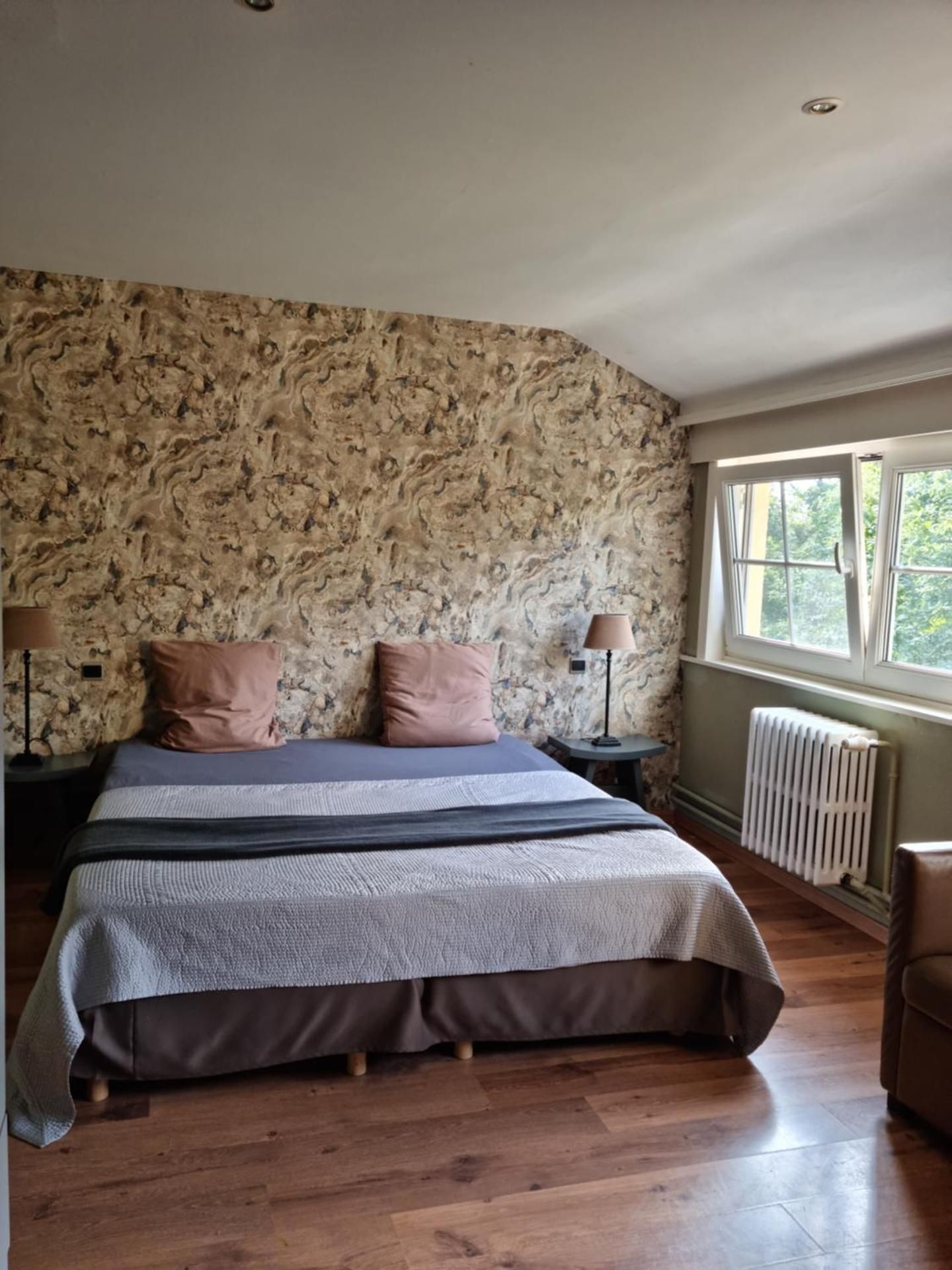 Deluxe Double Room with Shower