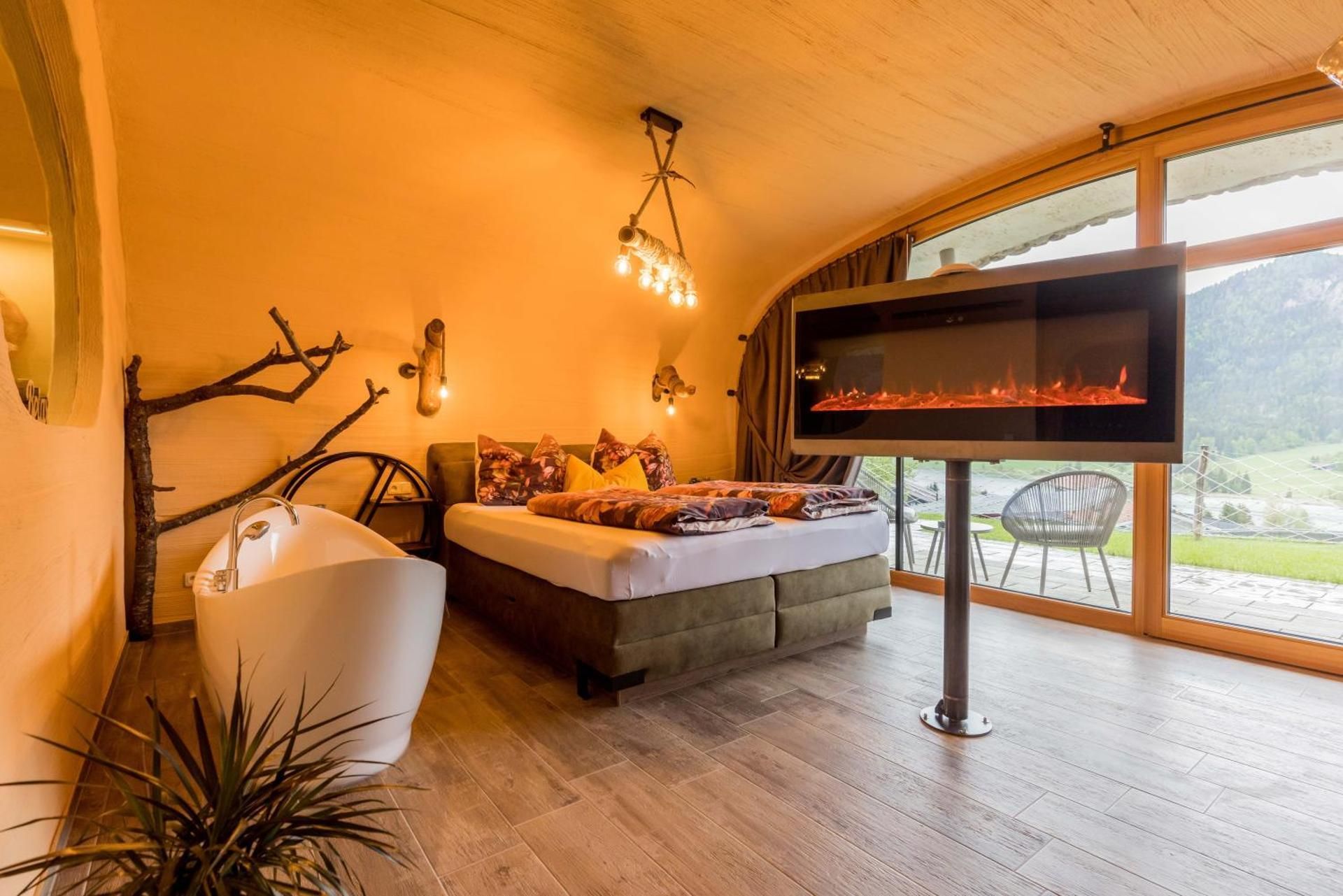 Suite with Lake View