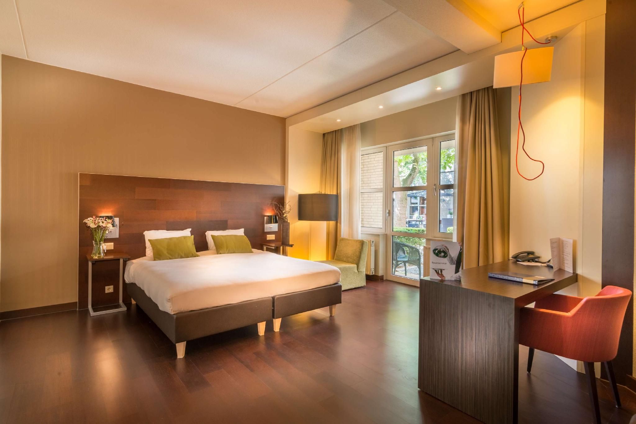 Junior Suite 2 Single Beds