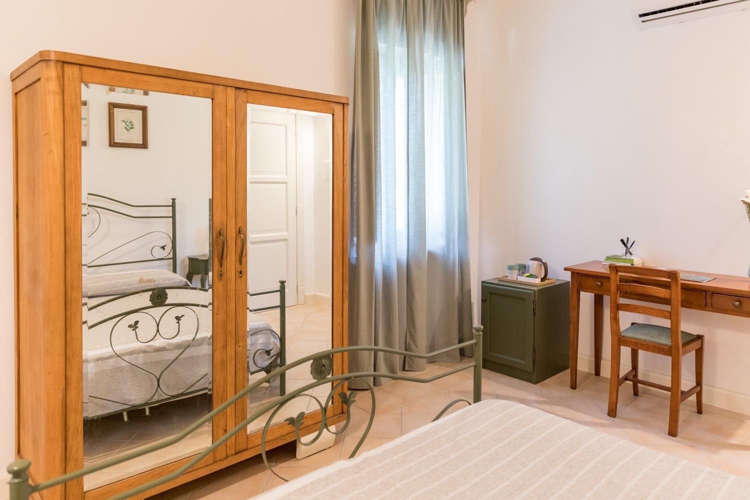 Casale De Filippo Standard Double Room 2