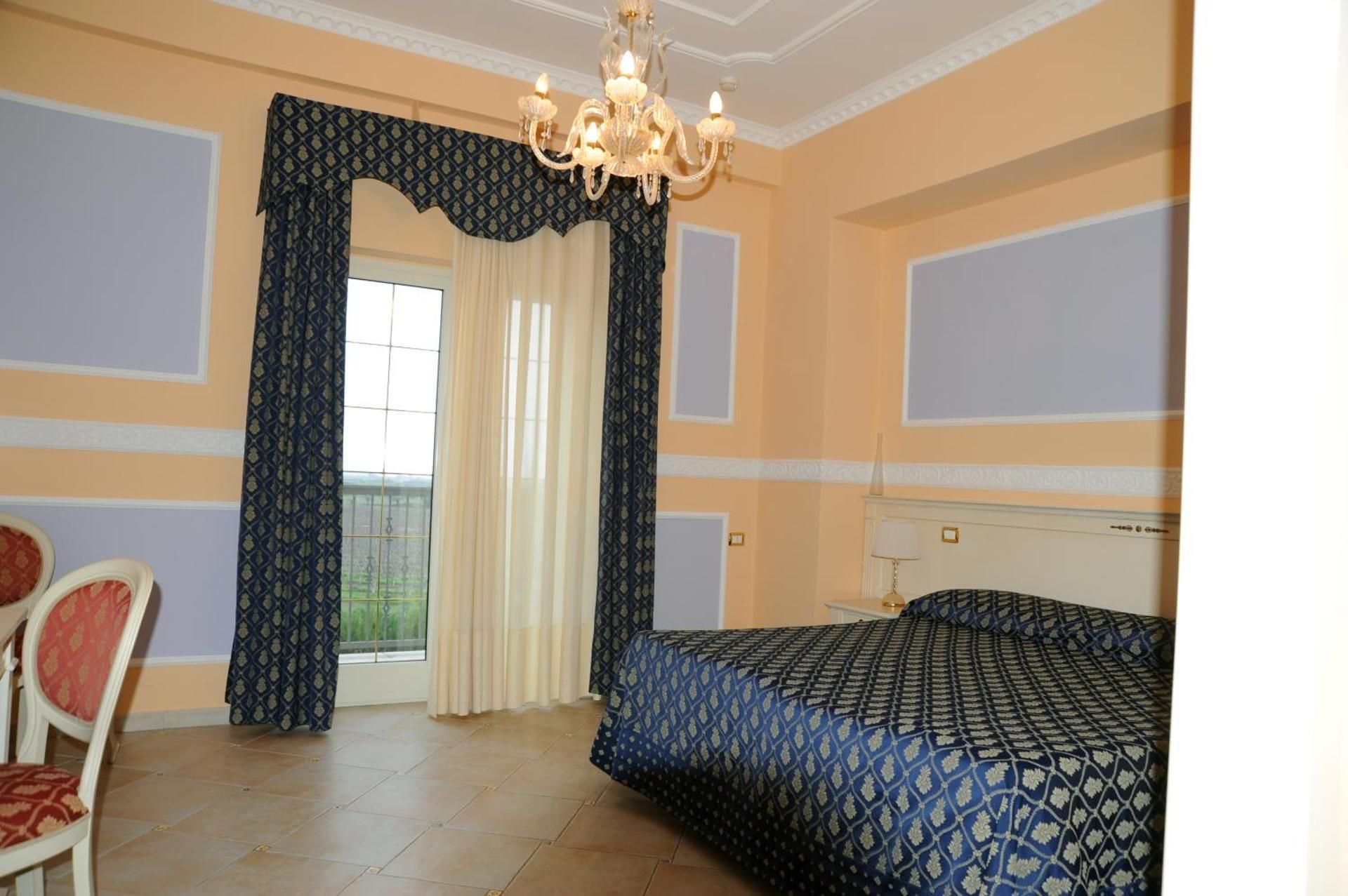 Hotel Villa Santa Maria Deluxe Double Room 3