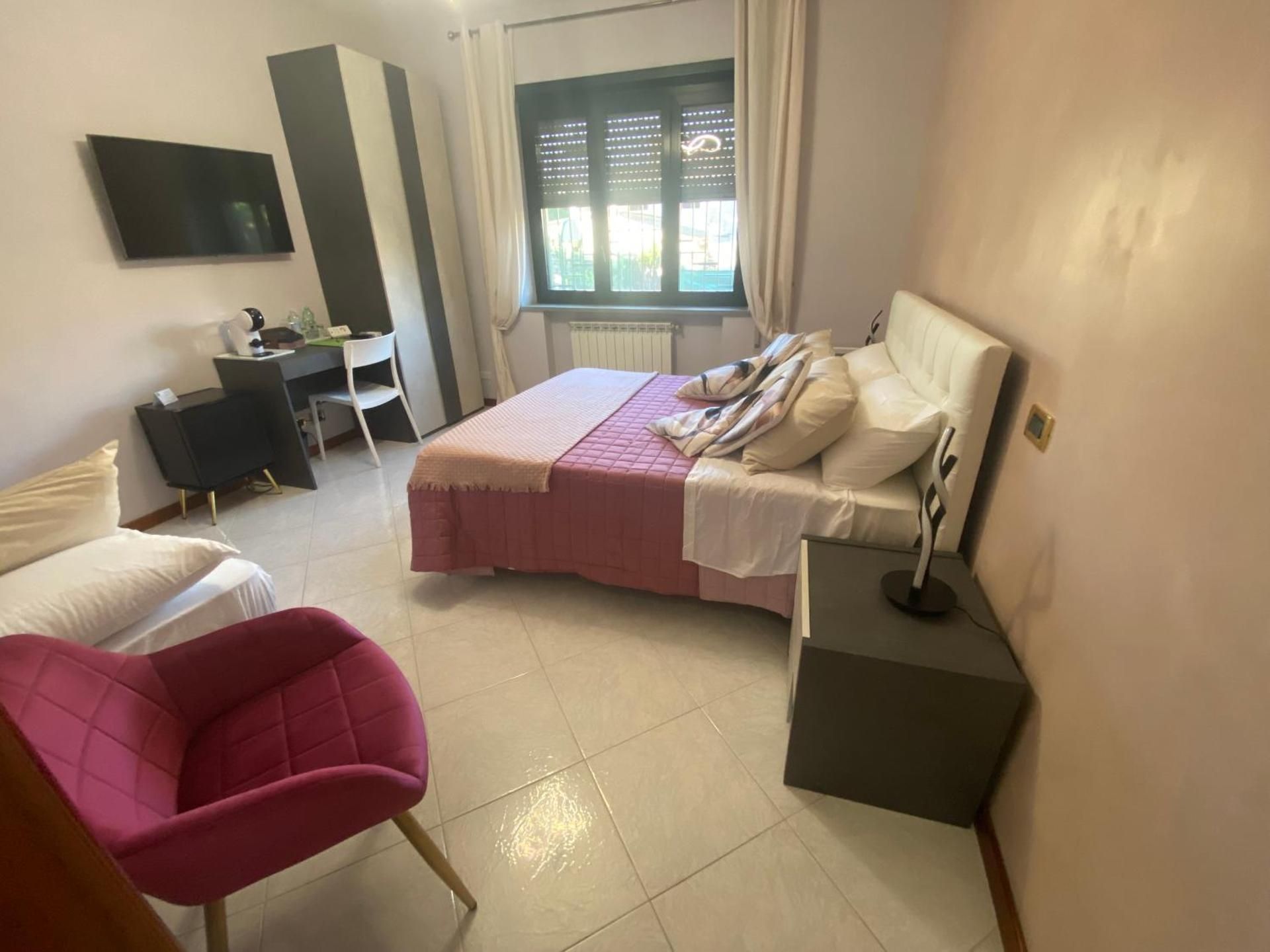 Large Double Room