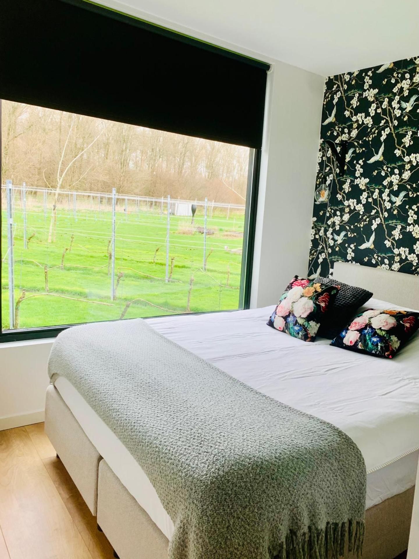 Life Contains Beautiful Things Deluxe Double Room